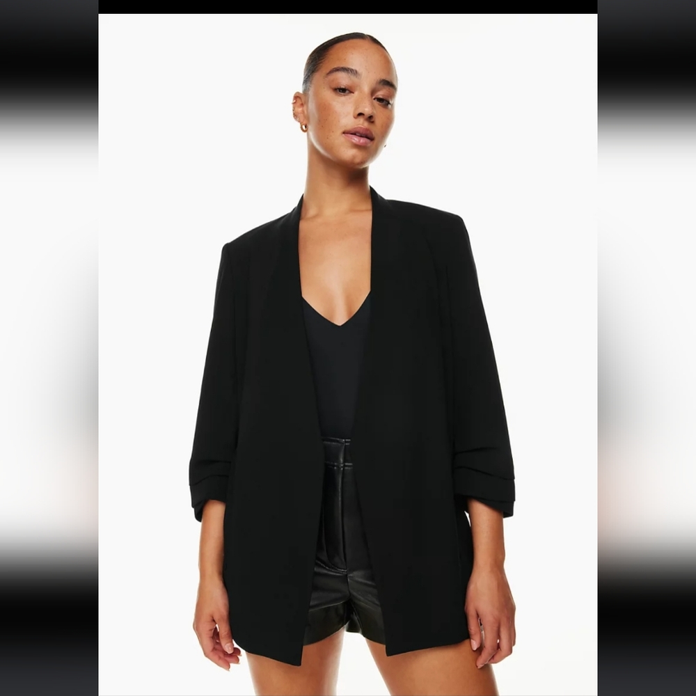 Power hip blazer